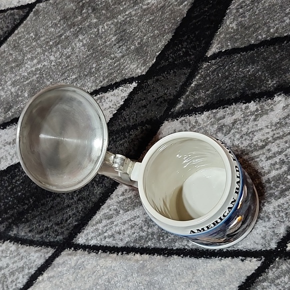 ANHEUSER-BUSCH 1999 THE AMERICAN BALD EAGLE STEIN SPRING SERIES COLLECTOR - Picture 9 of 13